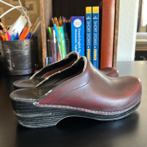 Dansko open back clogs in excellent condition (size 38) - Picture 3 of 12